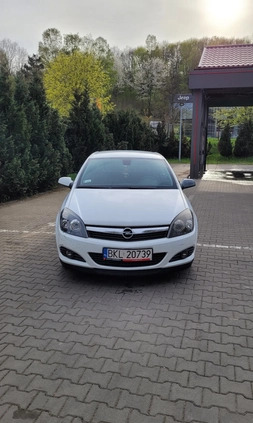 Opel Astra cena 13000 przebieg: 180000, rok produkcji 2008 z Gdańsk małe 67